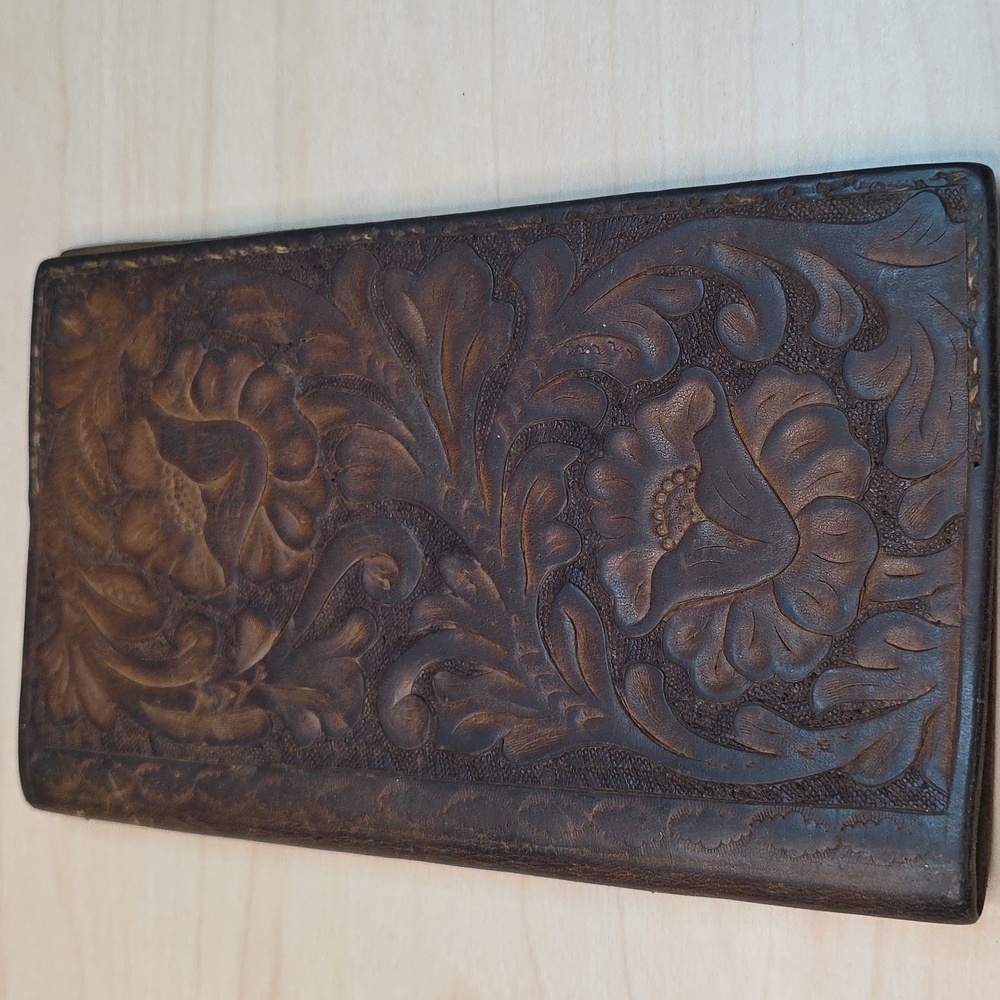Hand Tooled Dark Brown Leather Notebook Holder/Cover With Floral Design